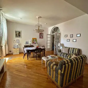 Crystal House Appartement