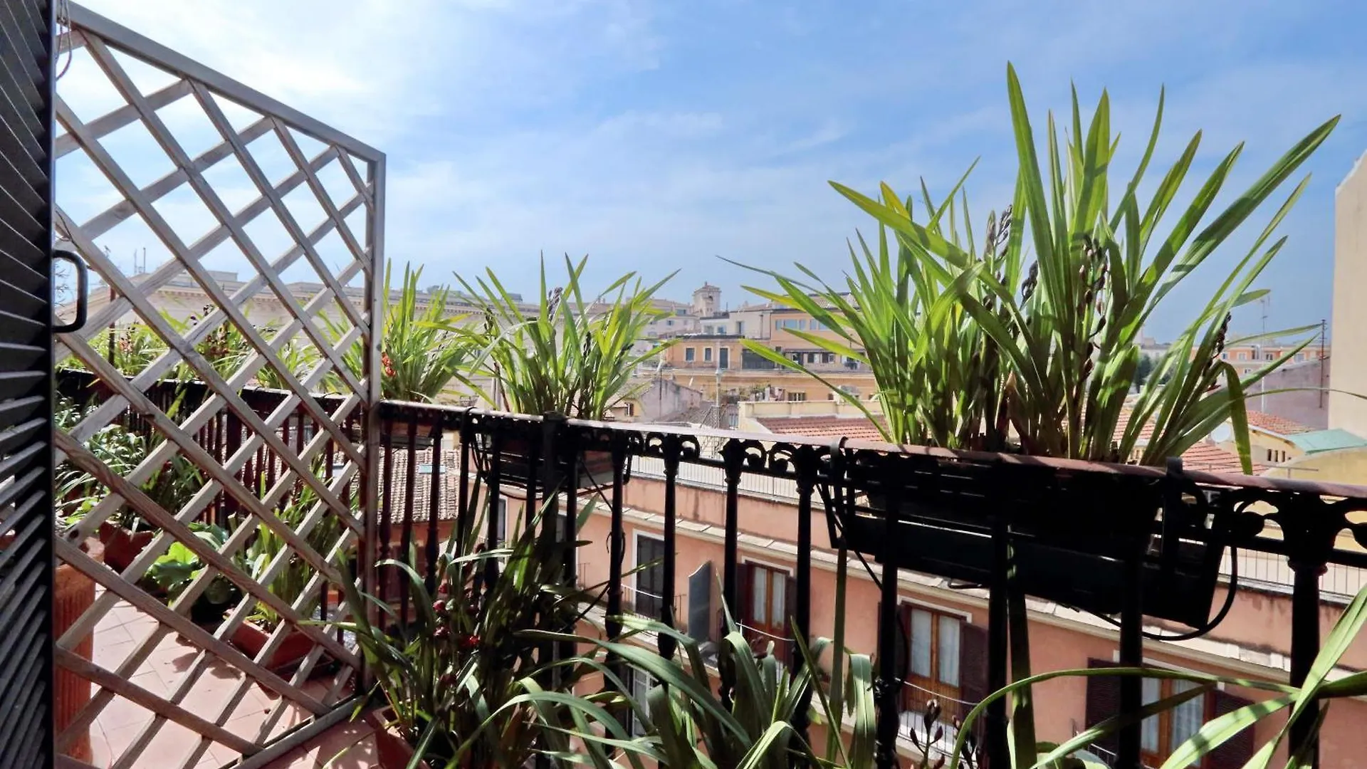 Treasurerome Daphne Terrace Appartement 0*, Rome Italië
